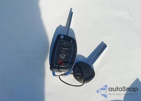 2014 Hyundai Santa Fe Sport 2.4L z USA, uszkodzony, nr VIN 5XYZUDLB3EG220704